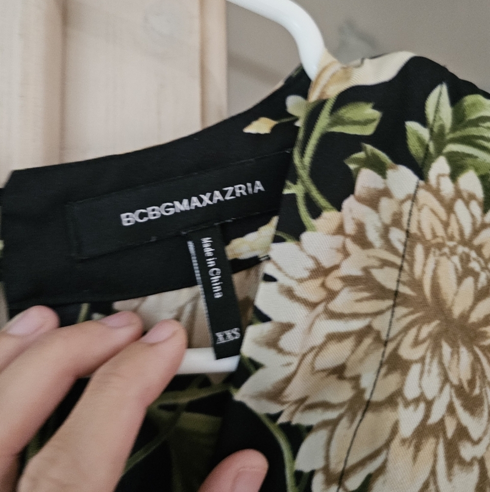 Bcbgmaxazria Garden Floral Wide-Leg Jumpsuit - Picture 5 of 11
